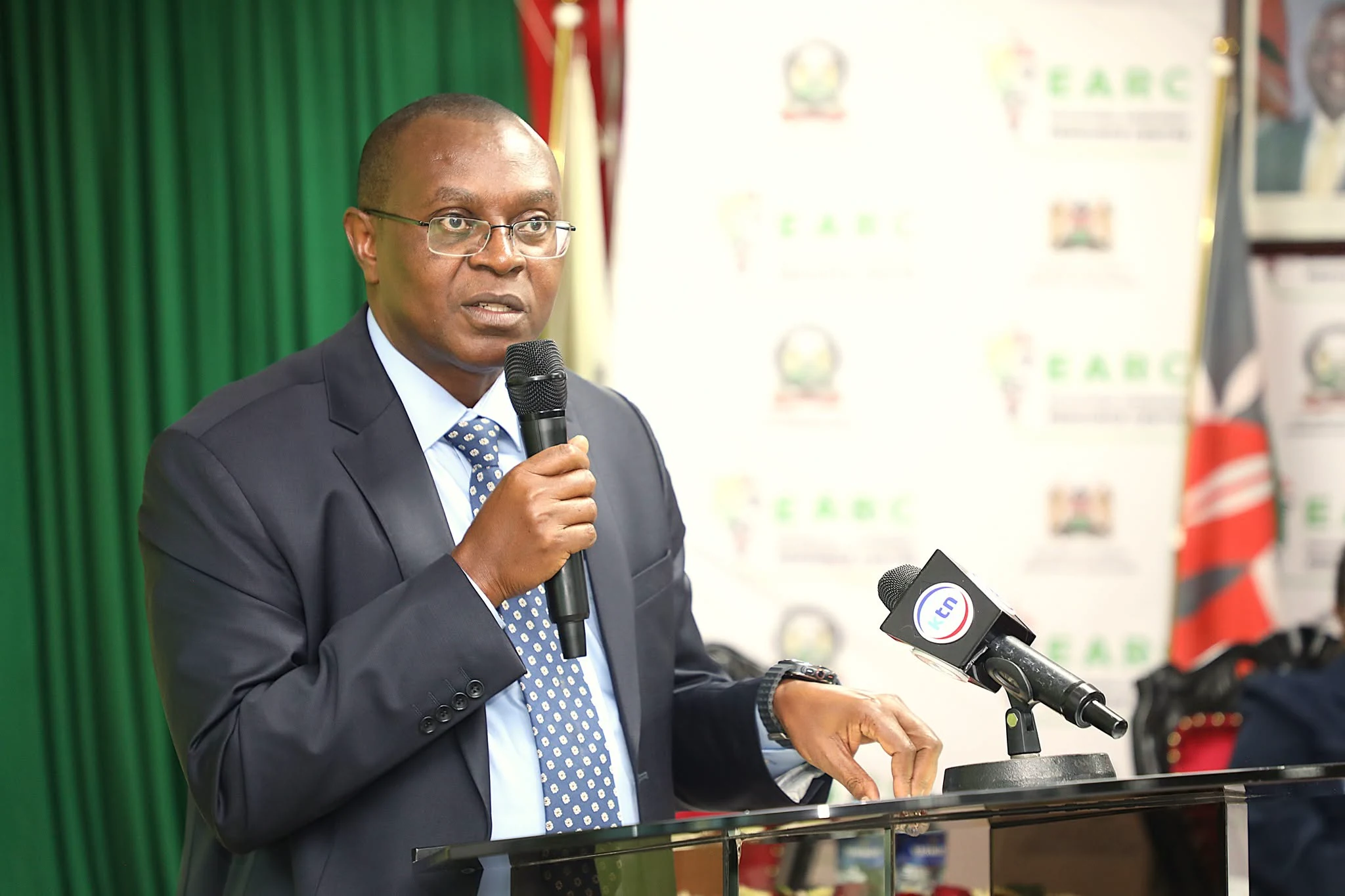 KNEC bars unauthorised persons from examination centres